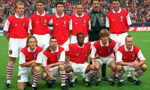 Ngày Wenger đặt nền móng cho Arsenal