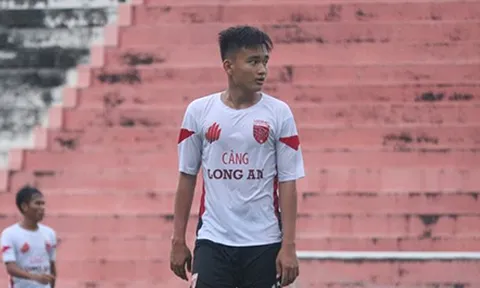 Ngô Hoàng Anh: "Tiểu Lampard" và những bàn thắng quý hơn vàng