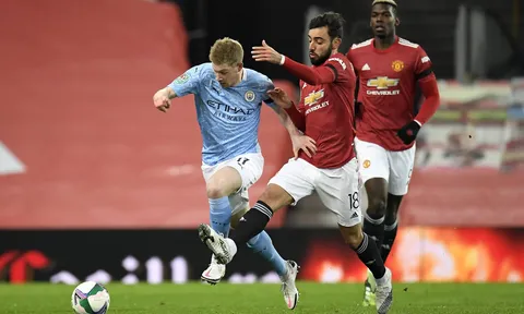 Nhìn Bruno Fernandes, mới thấy điều nghịch lý ở Kevin de Bruyne