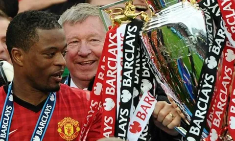 Nhìn lại sự nghiệp 21 năm thăng trầm của 'Thánh lầy' Man United