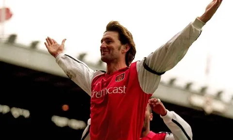 Những đội trưởng vĩ đại nhất NHA: 2 huyền thoại Arsenal góp mặt