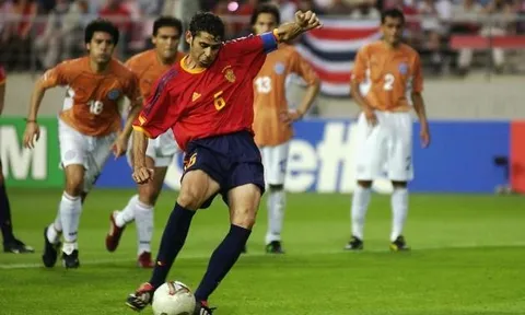 Những hậu vệ ghi bàn 'bá đạo' nhất: Ramos chỉ xếp thứ 6