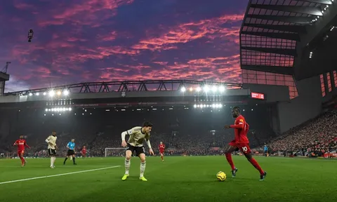 Những hình ảnh đáng nhớ nhất Premier League 2019/20