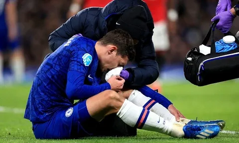 Vỡ mũi vì Martial, sao Chelsea gia nhập 'team mặt nạ'