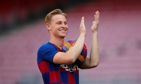 Real thị uy sức mạnh khủng khiếp, còn Barca đang làm gì trên TTCN?