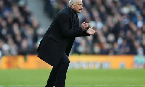 Nỗi ám ảnh của Mourinho: Penalty và hàng thủ Tottenham