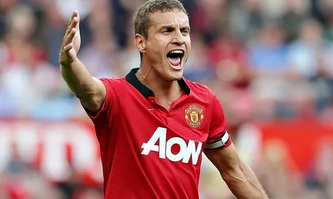 NÓNG! Man Utd thay máu triệt để, mời 'lá chắn thép' về dẫn đội trẻ