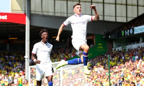 'Bộ đôi Championship' của Chelsea phá kỷ lục 27 năm của Premier League