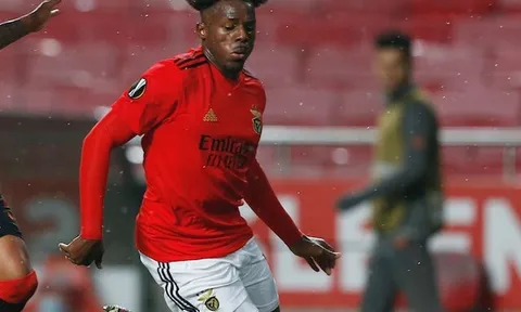 Tham vọng bá chủ, Man Utd dốc sức chiêu mộ thần đồng Bồ Đào Nha