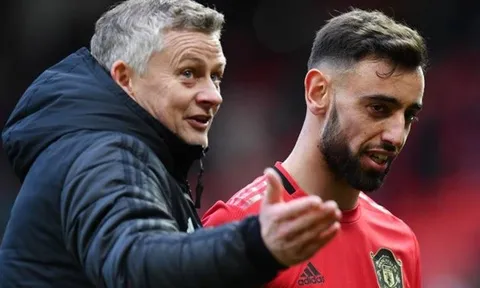 'Oanh tạc' TTCN lần 2, đội hình Man Utd sẽ 'khủng khiếp' ra sao?