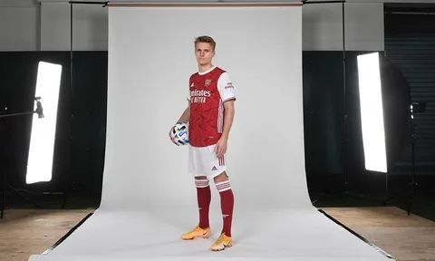 Choáng với mức thù lao khủng của Odegaard tại Arsenal