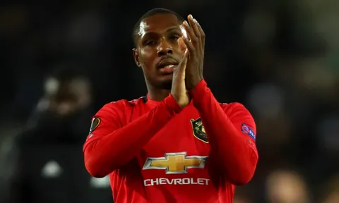 Bán mình cho Man United, Odion Ighalo ra quyết định không tưởng