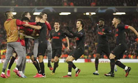 Vòng 1/8 Champions League: Mourinho hết phép; “Cơn địa chấn” Anfield