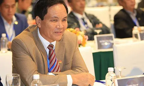 Ông Cấn Văn Nghĩa từ chức: Phim hay vẫn còn ở phía trước
