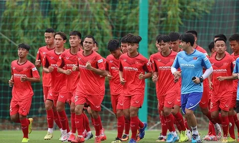 U22 Việt Nam tập trung: Thầy Park thừa và thiếu gì