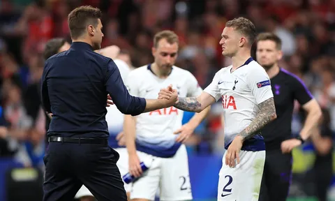 Sau tất cả, "Beckham vùng Bury" đã tiết lộ lý do rời Tottenham