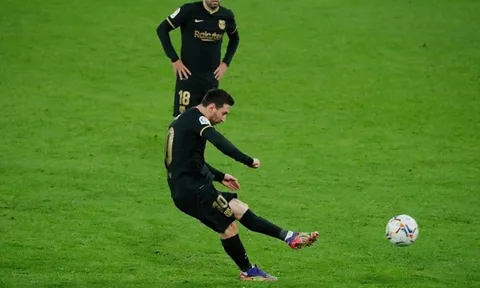 Chèo kéo Lionel Messi, PSG gây choáng với mức lương 'cao ngút trời'