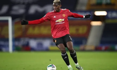 Paul Pogba có động thái bất ngờ về tương lai tại Man Utd