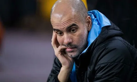 Pep hoang mang, Ederson tức điên, không hiểu nổi Rodri và Silva làm gì trên sân