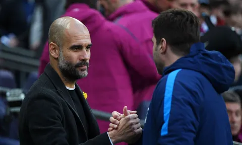 Pep "cay cú", Pochettino "hả hê" sau quyết định của VAR