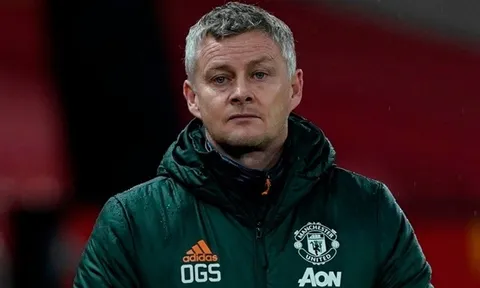 Solskjaer lật mặt, Man Utd chốt kế hoạch bán đứt 'người vô hình'
