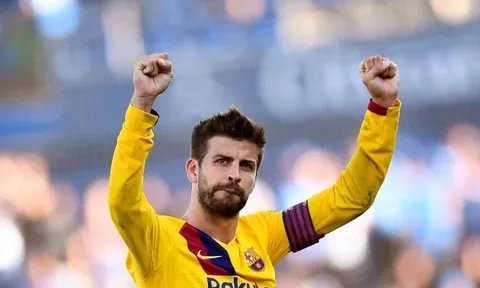 Griezmann và Pique cãi nhau "ỏm tỏi", Koeman lên tiếng gây choáng