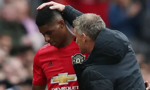 "Cậu ấy sẽ ghi hơn 20 bàn cho Man Utd mùa tới, không thể khác được"