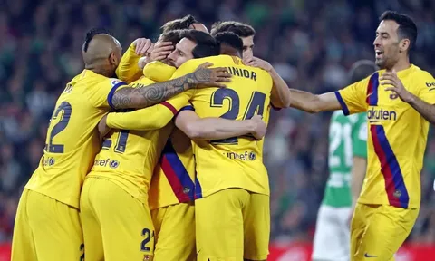 "Báu vật" của Barcelona đứng trước kỷ lục mới!