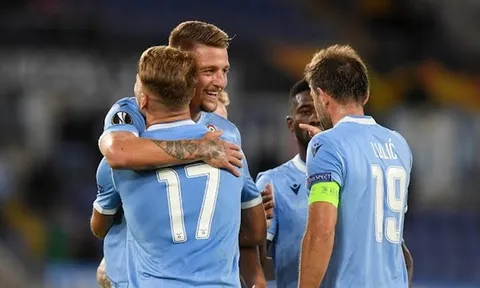 "Quái thú" Serbia tỏa sáng, Lazio nhọc nhằn đánh bại Rennes