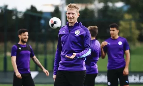 Quên "nỗi buồn VAR", Man City quyết tâm đòi lại ngôi đầu Ngoại hạng Anh