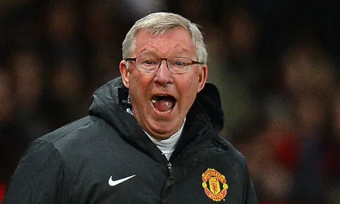 Sir Alex: "Nếu chúng ta không vô địch Premier League, lí do là vì hai tên khốn nạn đó"