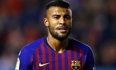 Bị Barca hắt hủi, 'chuyên gia nằm cáng' cầu cứu Valencia