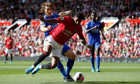 'Rashford chỉ cần đưa 1 ngón chân vào đó...'
