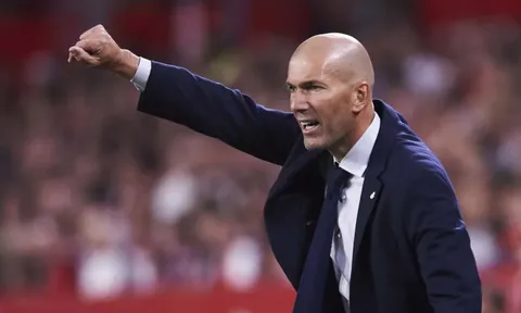 Real bùng nổ trở lại, Zidane đã thoát khỏi vực sâu?
