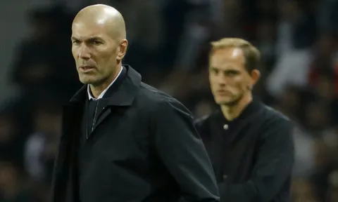 Real đại bại, Zidane "ôm đầu" nhưng có một người "hả hê"?
