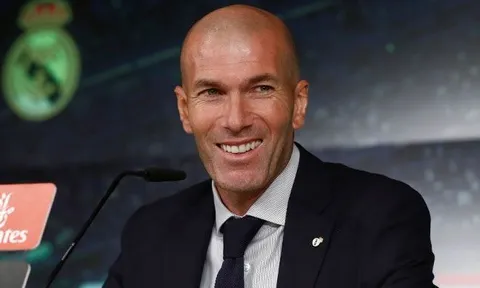 Real Madrid: Cờ đến tay rồi thì phất thôi!