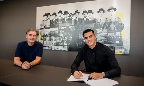 CHÍNH THỨC: Real Madrid đẩy thêm một 'ngọc quý' sang Dortmund