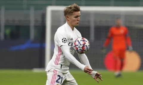 Được Arsenal mời gọi, sao Real Madrid đưa ra quyết định chóng vánh