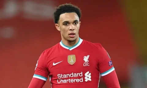 Ian Wright chỉ ra điều đáng lo với Trent Alexander-Arnold