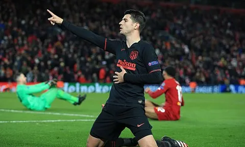 Rio Ferdinand bất ngờ "cà khịa" Morata sau màn trình diễn cùng Atletico Madrid
