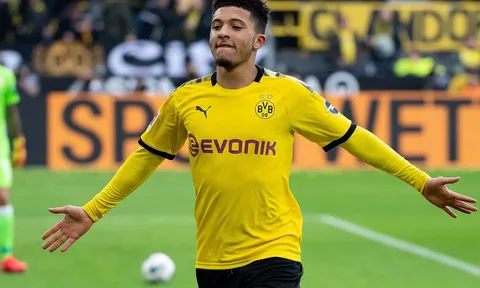 Rio Ferdinand đã chọn xong số áo cho Sancho tại Man United