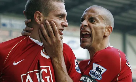 Vừa đến Man Utd, Vidic đã phát hoảng với 1 cái tên