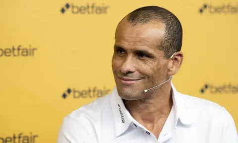 Rivaldo: "PSG quan tâm đến cầu thủ đó là cơ hội để Barca mua Neymar"