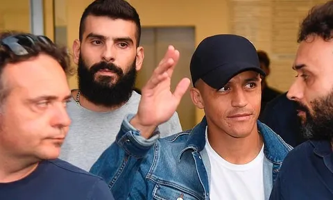 Bị M.U hắt hủi, Sanchez được chào đón như ông hoàng ở Milan