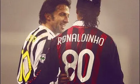 Ronaldinho lập cú đúp vào lưới Juventus