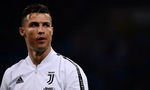 Juve "thả cửa", Man Utd lập tức vào cuộc, đón Ronaldo về Old Trafford?