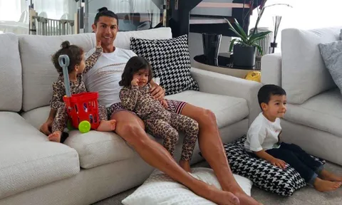 Ronaldo đưa ra thông điệp ý nghĩa giữa đại dịch corona