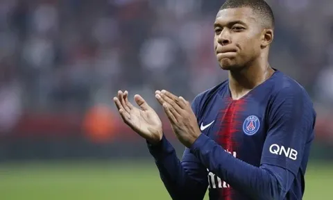 Neymar hay Mbappe? 'Ro béo' chỉ ra cái tên thích hợp hơn cho Real