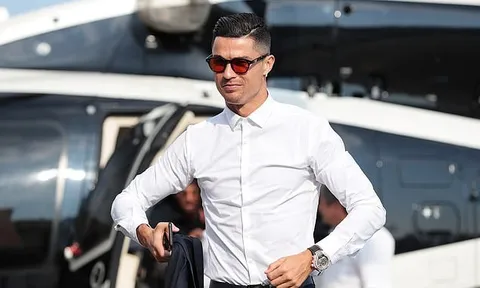 Ronaldo hóa soái ca lịch lãm, ăn đứt Messi & Van Dijk khi có mặt ở Monaco