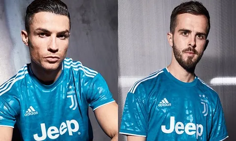 Ronaldo khiến chị em 'điên đảo' trong chiếc áo số 3 của Juventus